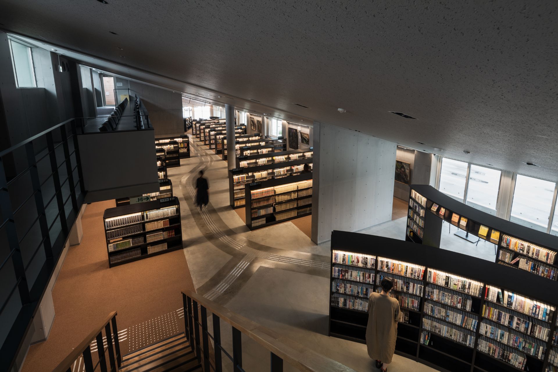 黒石市立図書館｜Kuroishi City Library